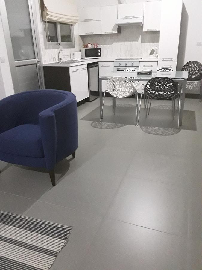 Julia'S Residence Nicosia Ngoại thất bức ảnh
